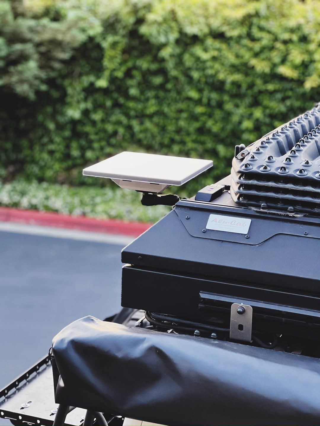 Mobile Starlink mounted on a vehicle rack